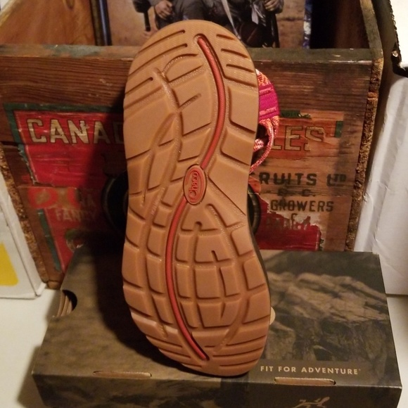Chaco ZCoud X Standard Peach size Women's 7 NIB - Picture 6 of 6